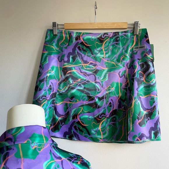 NWT Local Heroes Abstract Print Bodysuit and Skirt. - Picture 7 of 8